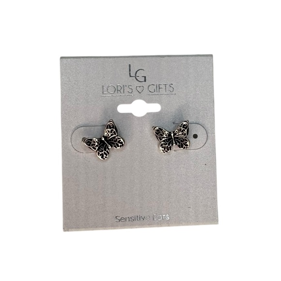 LG Silver Butterfly Earrings - Picture 1 of 4